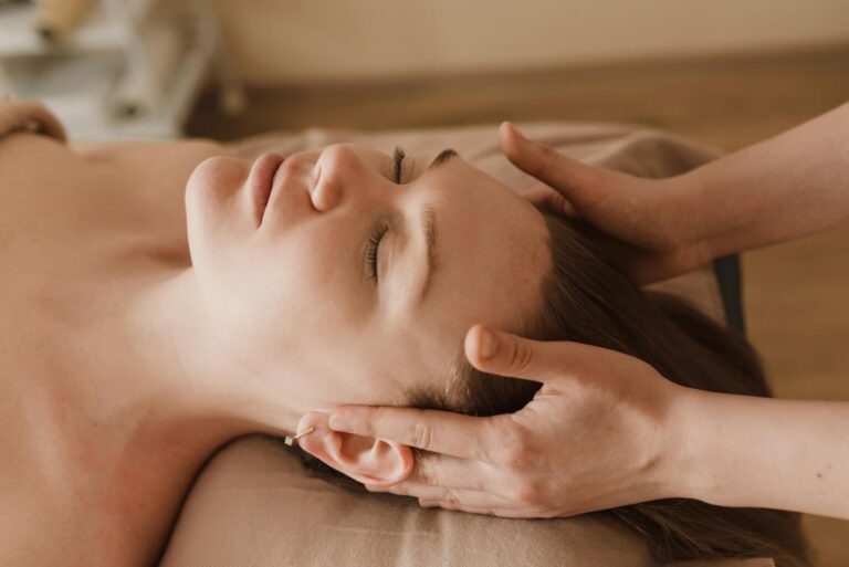 Healing Holidays: How Thai Massage Can Enhance Your Travel