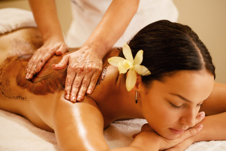 What to Expect in Your First Thai Gold Massage Session